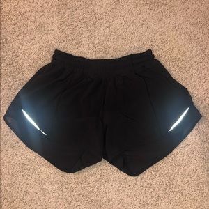 lululemon shorts size 6